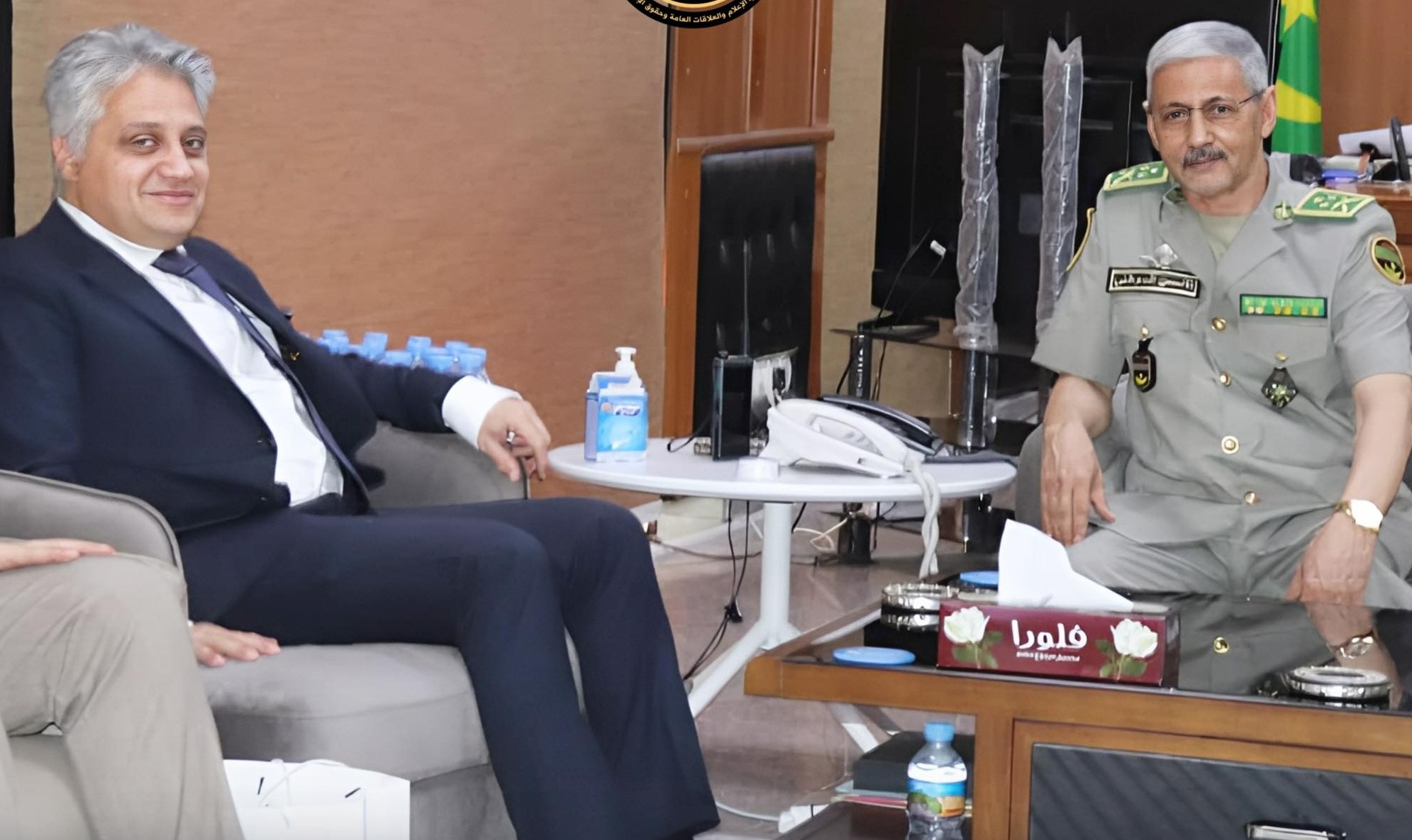 المدير العام للأمن الوطني مع سفير مصر