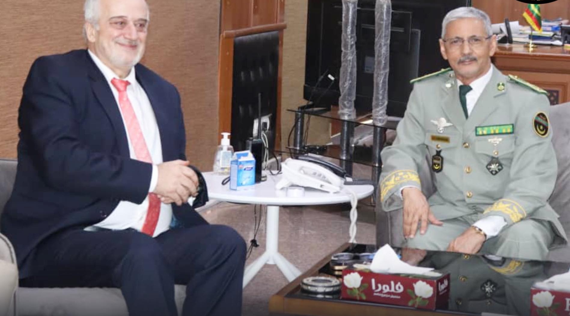 المدير العام للأمن الوطني مع سفير سوريا
