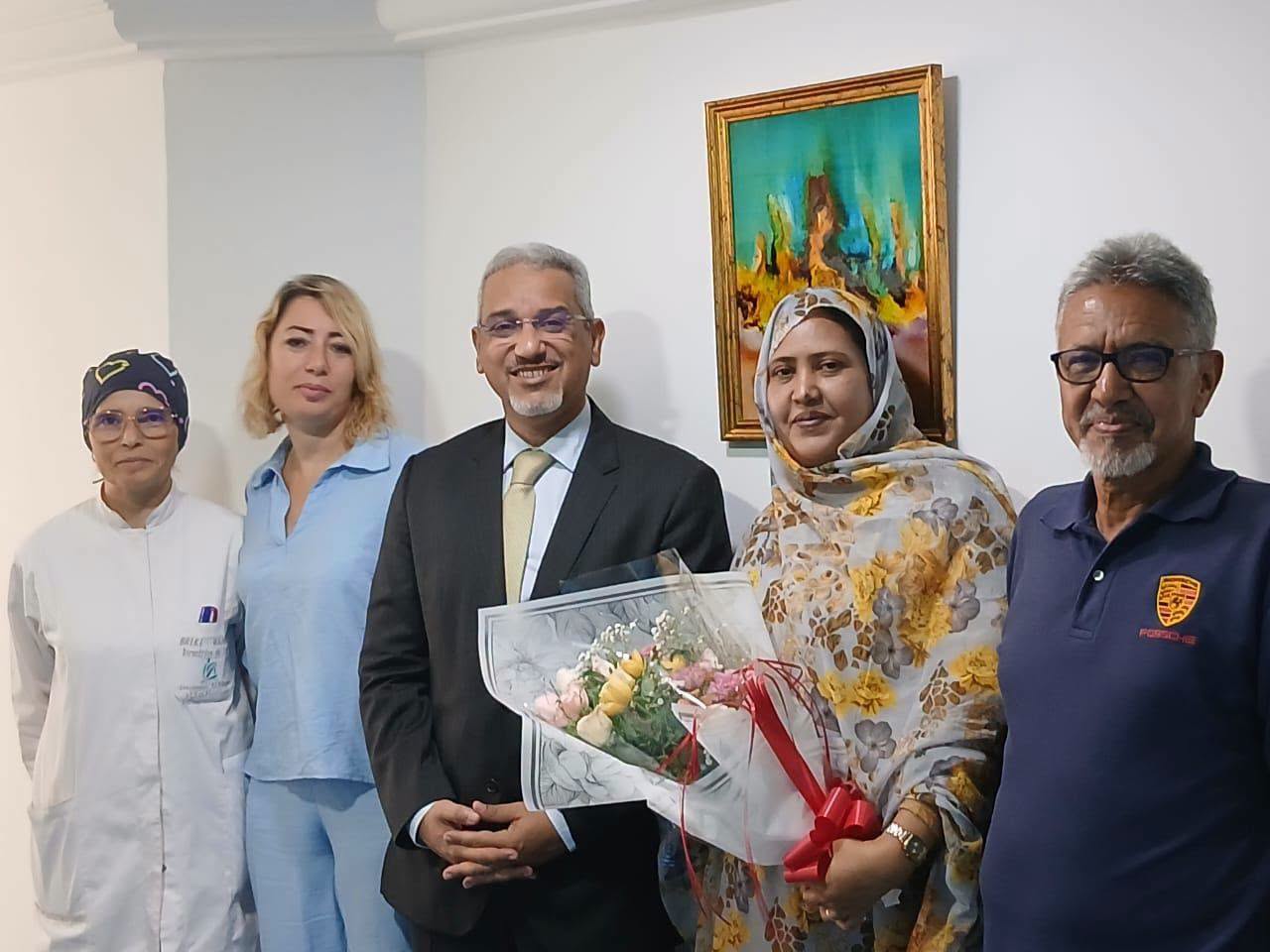 سفير موريتانيا في تونس يطلع على وضعية المرضى الموريتانيين (صور)