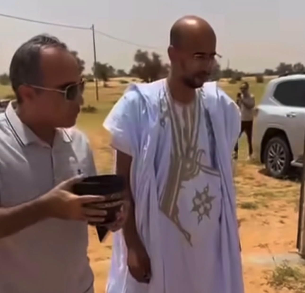اعتقالات في "بوسديره" خلال زيارة سفير إيران للبلدة
