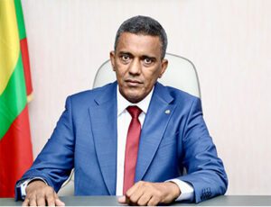السيرة الذاتية لوزير الشؤون الإسلامية والتعليم الأصلي