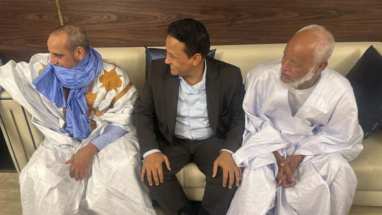 عودة محمد الشنقيطي بعد سنوات في الغربة