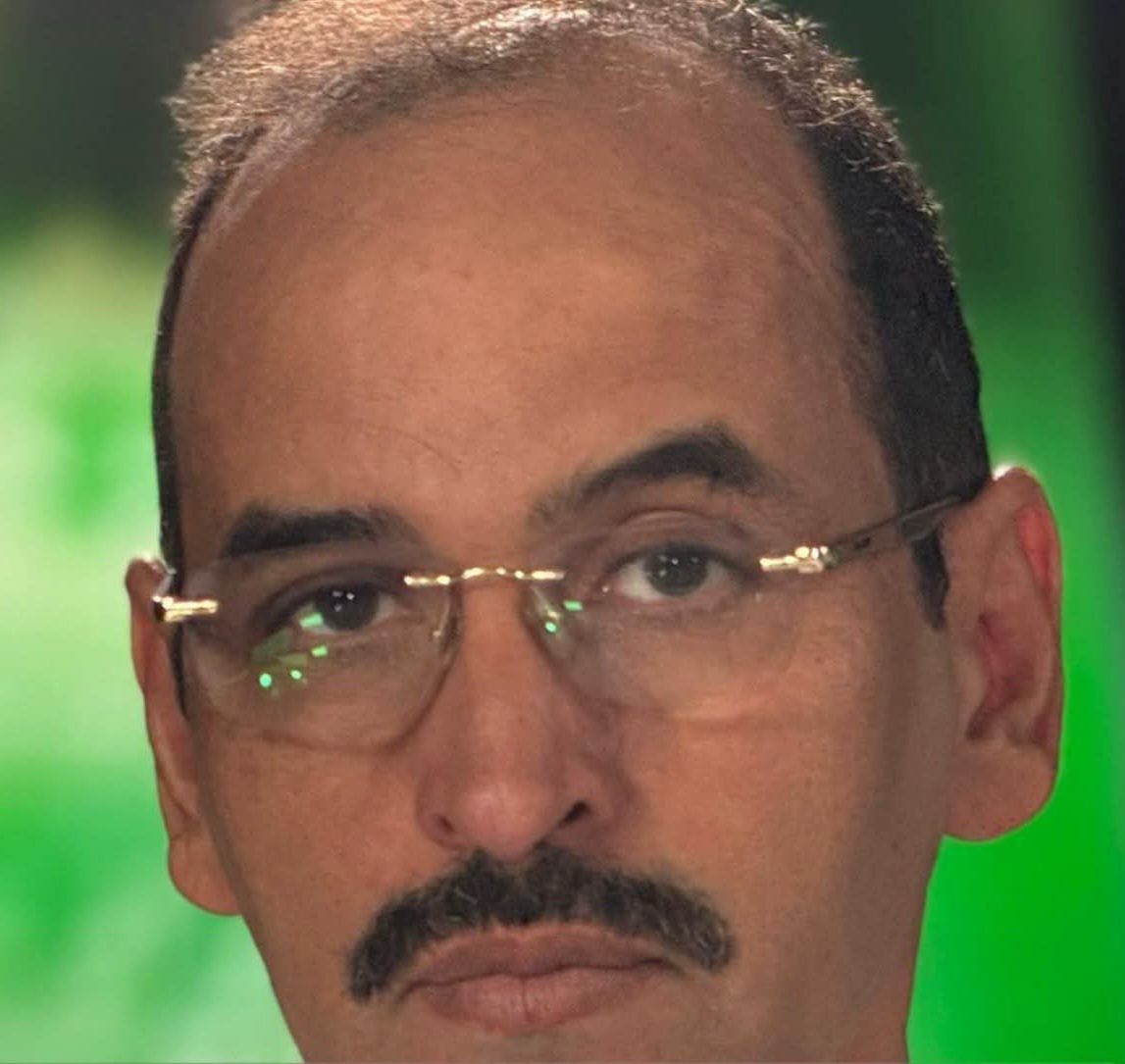 الخبير القضائي حماده ولد أحمد: "شبكات تزوير الوثائق والهجرة السرية تهدد الأمن في موريتانيا"