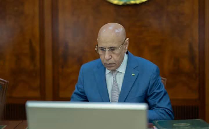 غزواني يشيد بدور الطواقم التربوية في بناء الأجيال وصناعة مستقبل موريتانيا