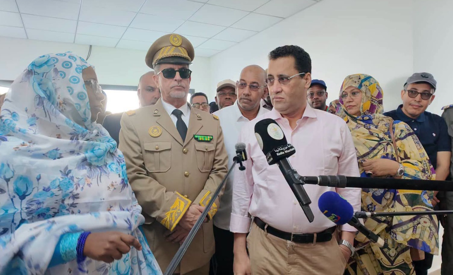 الوزير الأول يعلن أن حكومته لن تقبل إفساد المال العام