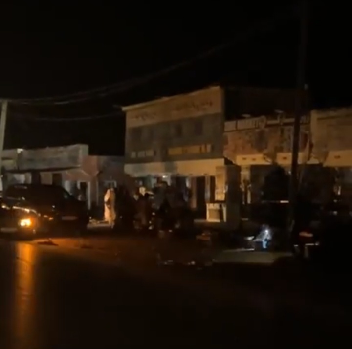 انقطاع الكهرباء عن بلدة تكنت