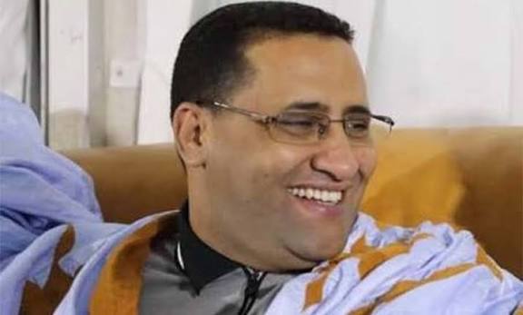 الوزير الأول وبعض وزراء حكومته يستفيدون من العطلة