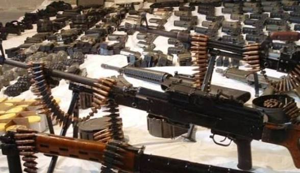 قيادي سلفي وبعض الموظفين ضمن عصابة تهريب للأسلحة اعتقلتها السلطات الموريتانية